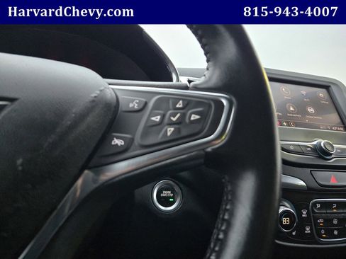 Used 2021 Chevrolet Equinox LT image 17