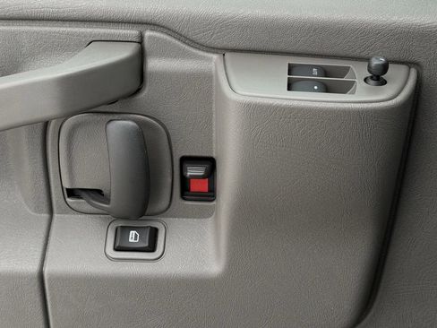 New 2026 Chevrolet Express 2500 RWD image 17