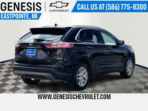 Used 2022 Ford Edge SEL w/ Convenience Package AWD/4WD image 5