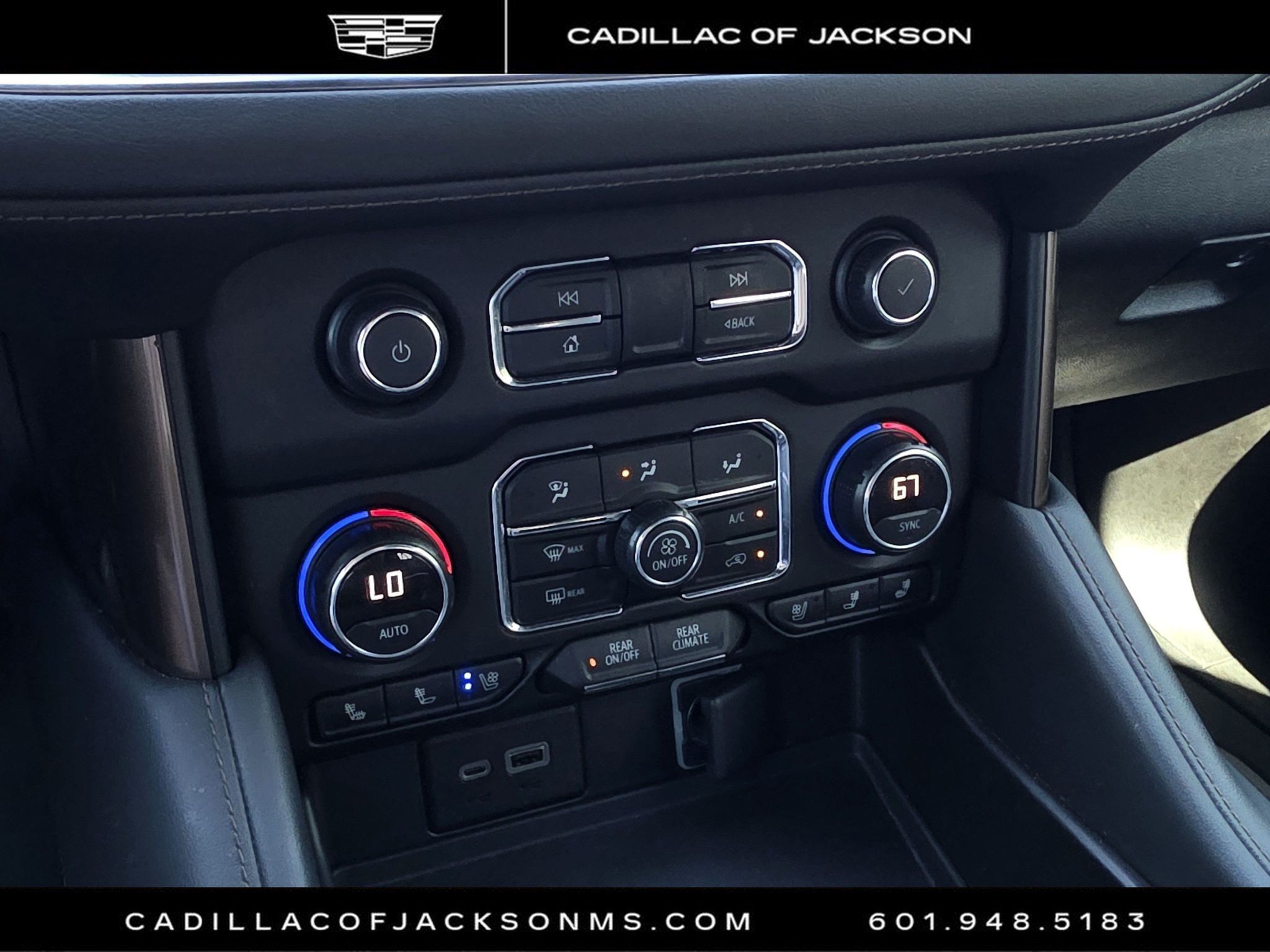 Used 2021 Chevrolet Suburban High Country RWD image 18