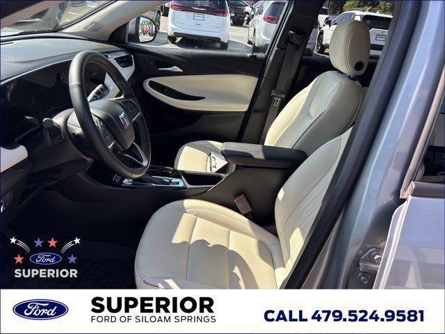 Used 2024 Buick Encore GX Avenir w/ Avenir Convenience Package AWD/4WD image 17