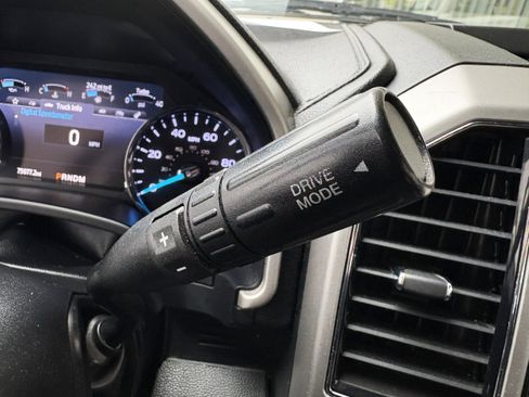 Used 2020 Ford F250 Lariat w/ Lariat Value Package AWD/4WD image 28
