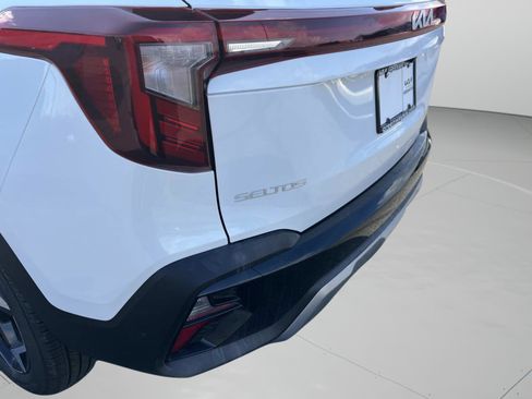 New 2026 Kia Seltos S image 27