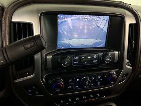 Used 2018 GMC Sierra 3500 SLT w/ Duramax Plus Package image 18