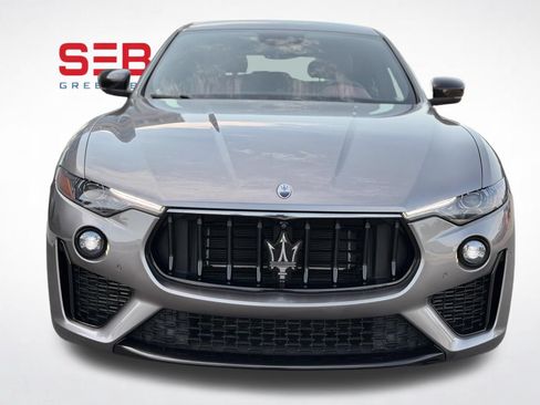 Used 2022 Maserati Levante Modena AWD/4WD image 3