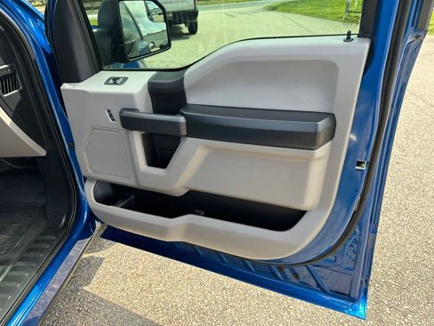 Used 2018 Ford F150 XL w/ Equipment Group 101A Mid AWD/4WD image 10