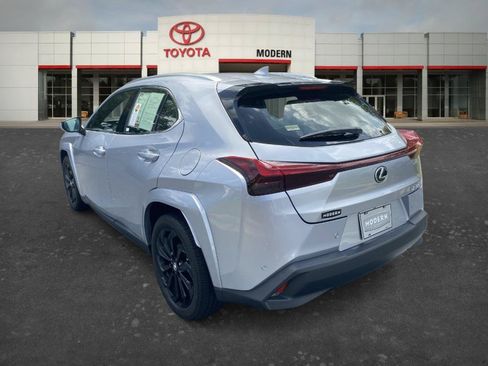 Used 2025 Lexus UX 300h FWD image 6