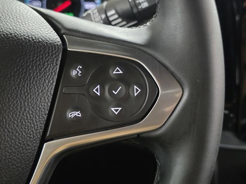 Used 2023 Chevrolet Traverse LT w/ LPO, Floor Liner Package image 32