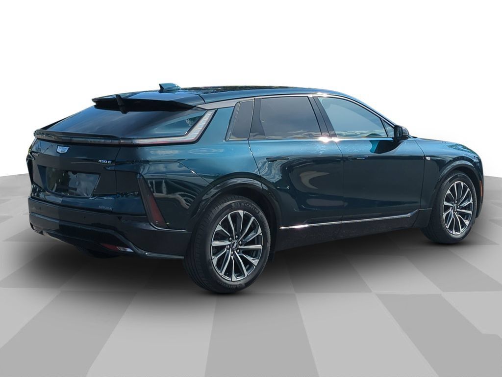 Used 2024 Cadillac Lyriq Sport RWD image 6