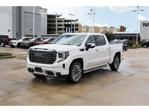 Used 2024 GMC Sierra 1500 Denali Ultimate AWD/4WD image 2