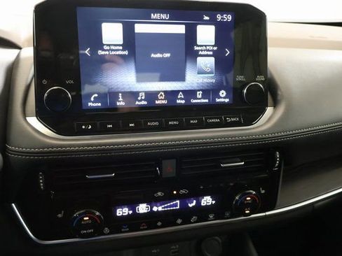 Certified 2023 Nissan Rogue Platinum w/ Platinum Premium Package FWD image 19