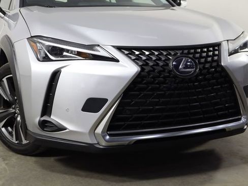 Used 2019 Lexus UX 250h w/ Premium Package AWD/4WD image 45