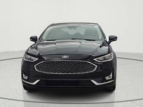 Used 2020 Ford Fusion Titanium image 2