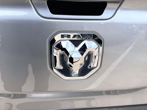 Used 2023 RAM 1500 Laramie RWD image 31