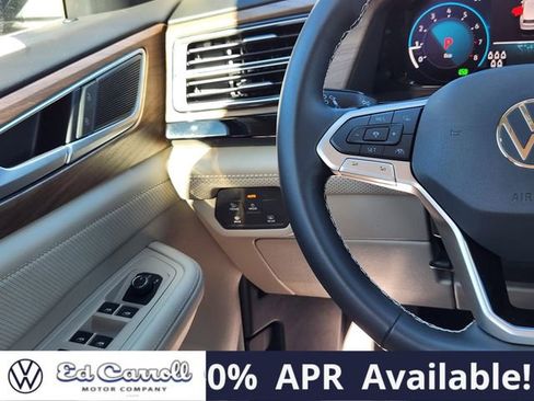 New 2026 Volkswagen Atlas SE image 25