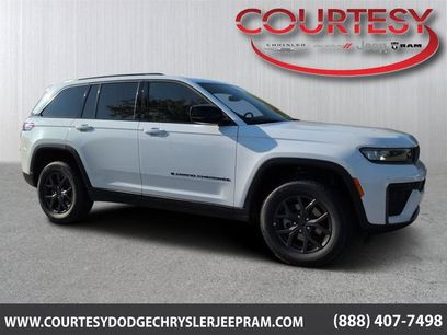 New 2027 Jeep Grand Cherokee Altitude