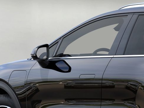 New 2026 Chevrolet Equinox EV LT image 12