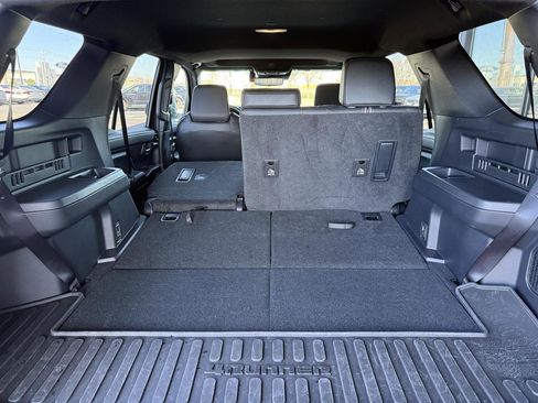 Used 2025 Toyota 4Runner Limited AWD/4WD image 52