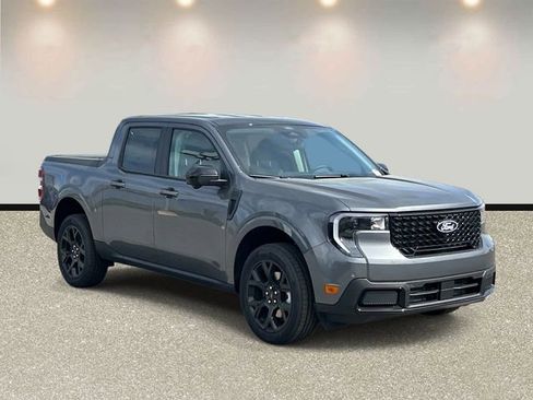 New 2026 Ford Maverick Lariat w/ Black Appearance Package AWD/4WD image 3