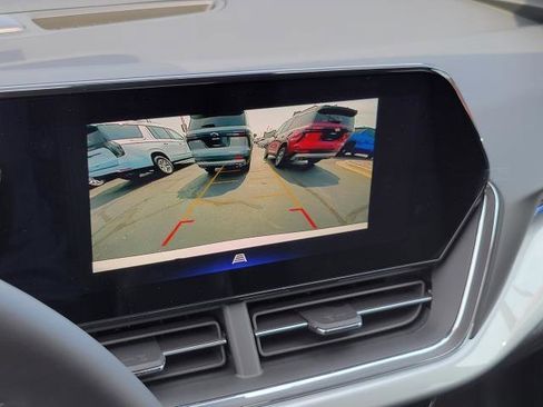 New 2026 Chevrolet Trax LT w/ Driver Confidence Package FWD image 18