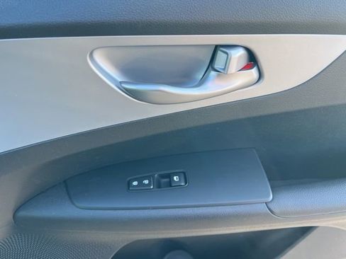 Certified 2023 Kia Forte LXS w/ LXS Technology Package image 29