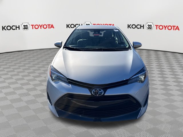 Used 2019 Toyota Corolla LE FWD image 2