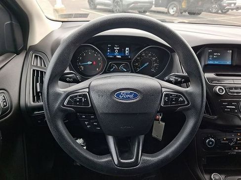 Used 2016 Ford Focus SE image 19