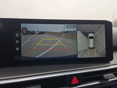 Certified 2024 Kia Sorento SX image 30