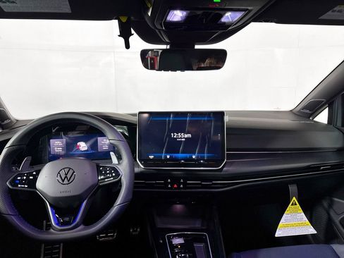 New 2026 Volkswagen Golf image 12