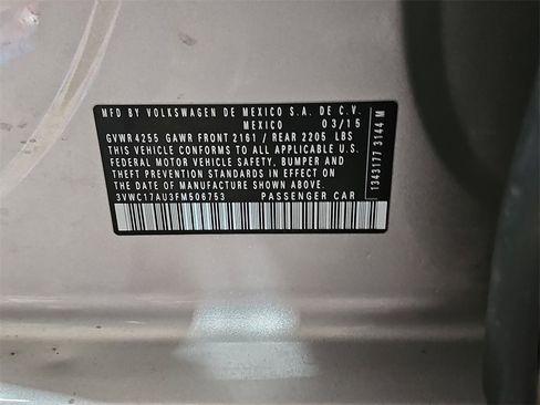 Used 2015 Volkswagen Golf S image 36