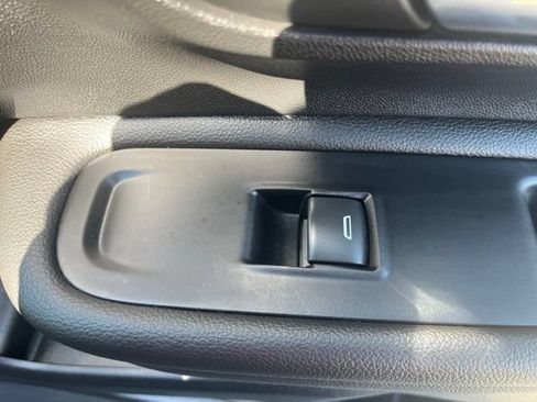Used 2023 GMC Terrain SLE w/ Fleet Convenience Package AWD/4WD image 42