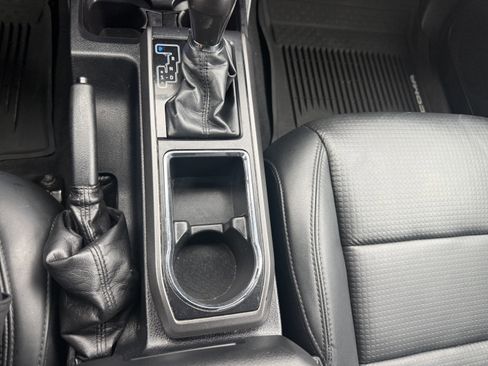 Used 2019 Toyota Tacoma TRD Sport w/ TRD Premium Sport Package image 30