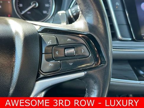 Used 2023 Buick Enclave Essence image 23