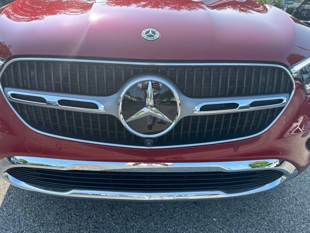 Used 2026 Mercedes-Benz GLC 300 image 9