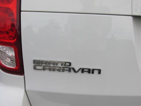 Used 2019 Dodge Grand Caravan GT FWD image 11