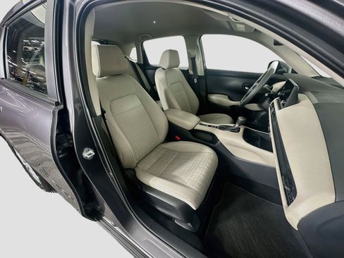 Used 2025 Honda HR-V LX image 29