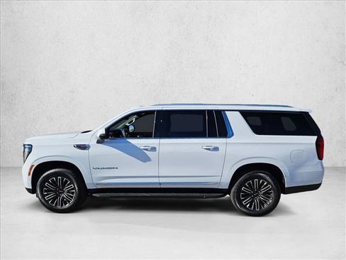 New 2026 GMC Yukon XL Elevation image 5