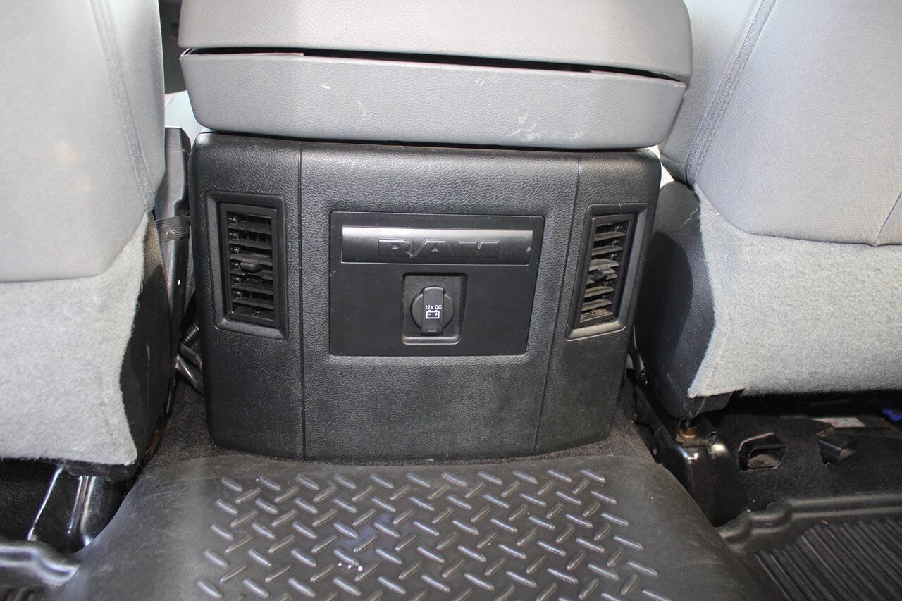 Used 2017 RAM 2500 Big Horn AWD/4WD image 41
