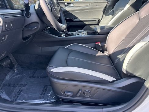 New 2026 Kia K5 GT-Line image 10