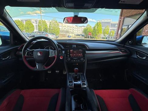 Used 2018 Honda Civic Type R image 24