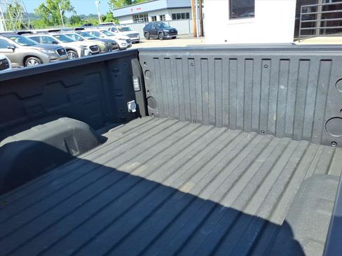 Used 2024 Chevrolet Silverado 1500 LTZ w/ LTZ Premium Package AWD/4WD image 10