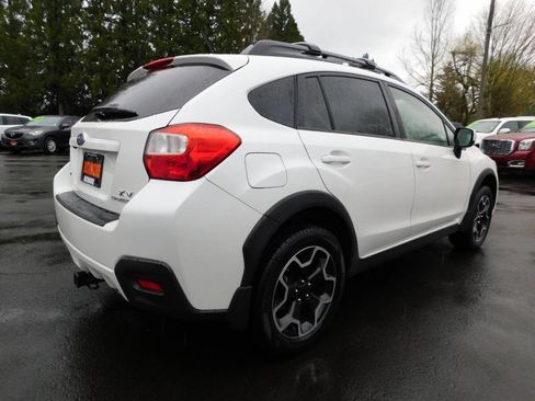 Used 2013 Subaru Crosstrek 2.0i Limited w/ Popular Pkg 2 AWD/4WD image 2