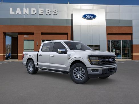 New 2026 Ford F150 XLT w/ Equipment Group 302A MID AWD/4WD image 7
