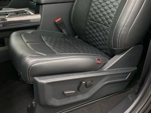 New 2026 Ford F250 Lariat w/ Black Appearance Package image 22