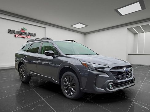Certified 2025 Subaru Outback Onyx Edition AWD/4WD image 1