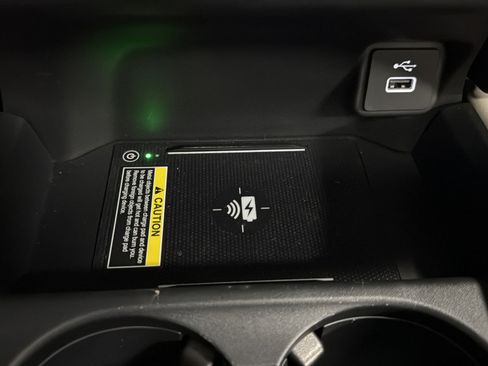 Used 2025 Honda HR-V EX-L image 29