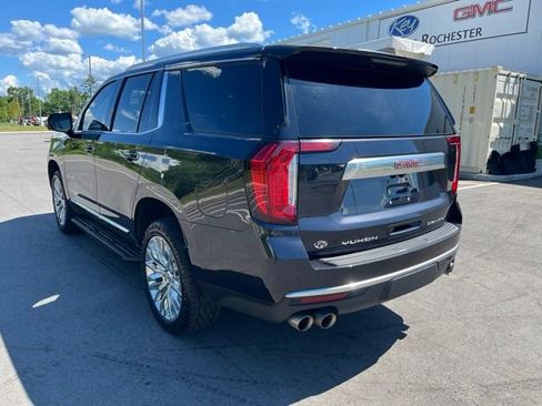 Used 2023 GMC Yukon Denali AWD/4WD image 3