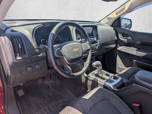 Used 2018 Chevrolet Colorado LT w/ LT Convenience Package AWD/4WD image 9