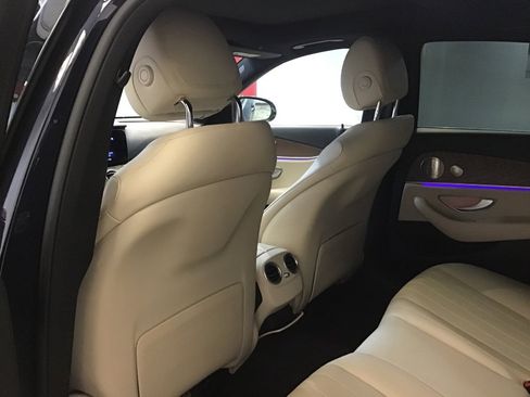 Used 2022 Mercedes-Benz E 350 4MATIC Sedan w/ AMG Line Exterior image 16