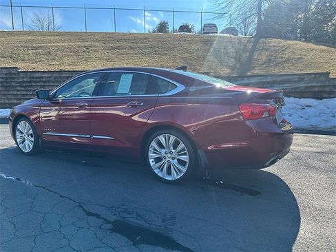 Used 2017 Chevrolet Impala Premier w/ Enhanced Convenience Package image 4